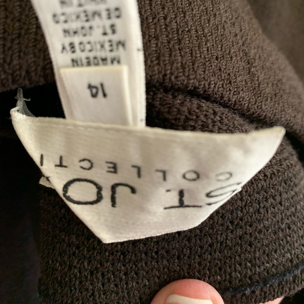 Stunning St. John Knit Jacket and Pants! - Picture 6 of 12